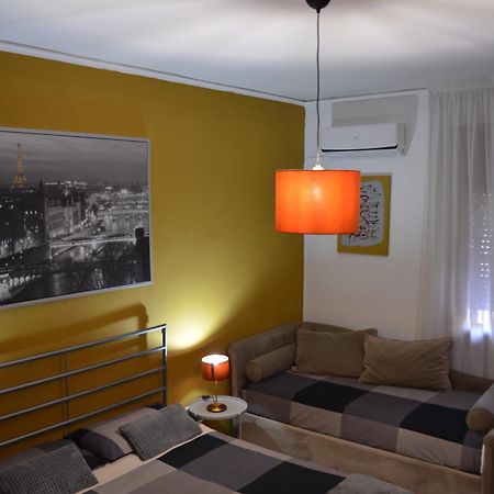 Mario'S House Bed & Breakfast Наполи Екстериор снимка